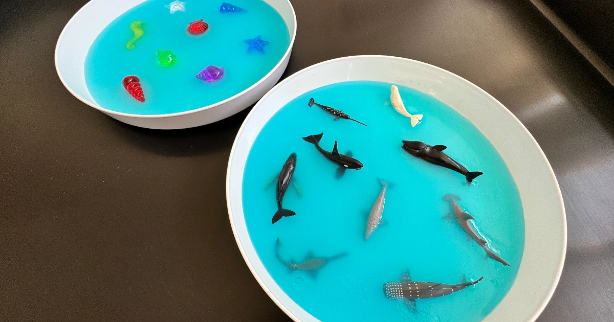 Výhody sensory messy play